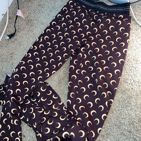 Marine Serre for Sale. Worn once. Size Medium. Veryyy comfortable - Picture 2 of 5